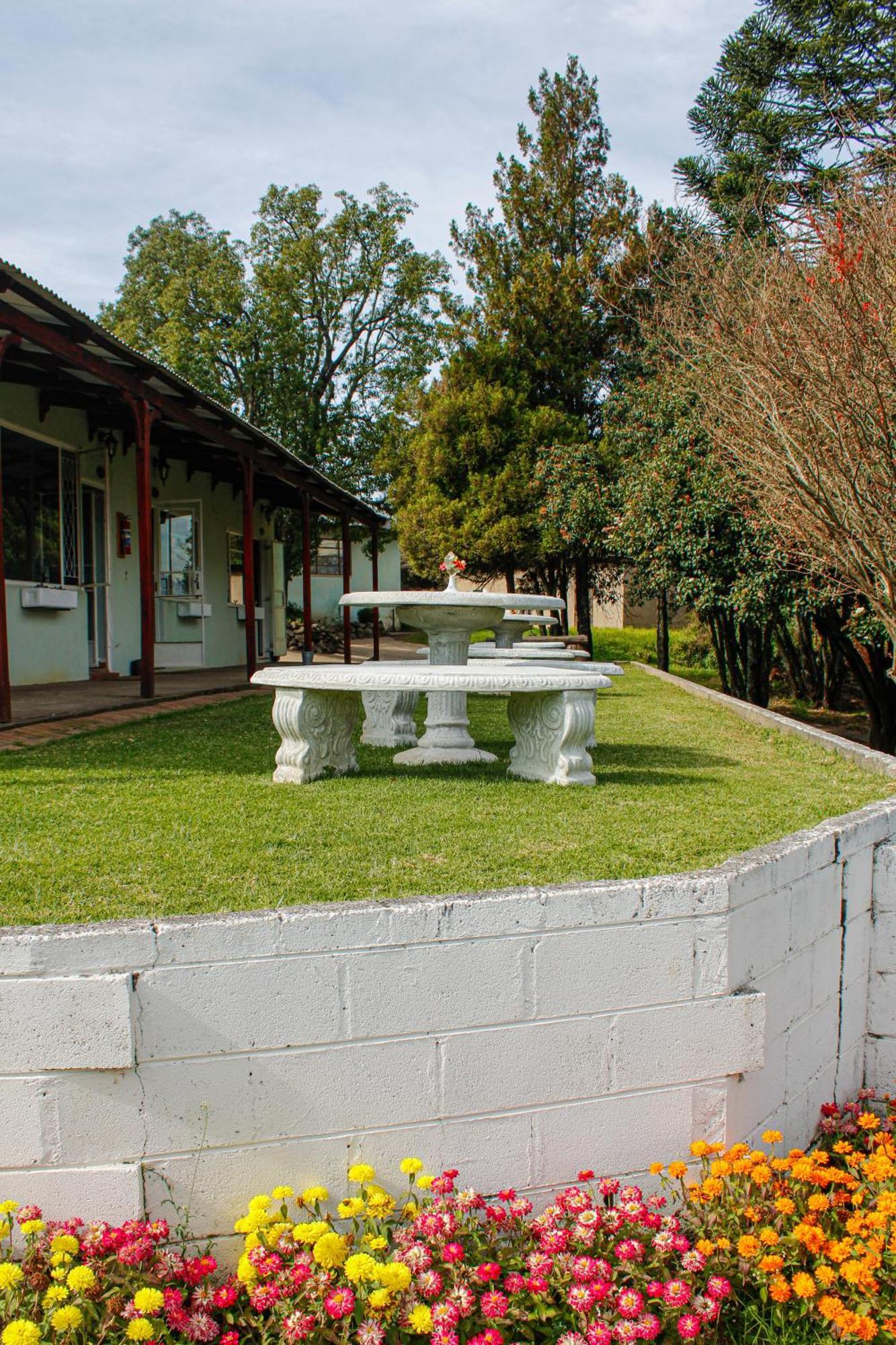Tumble In Bed & Breakfast Underberg Exterior photo